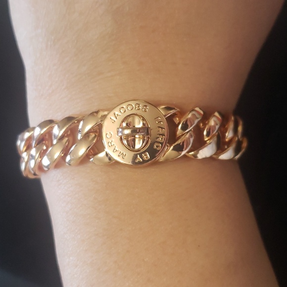 Marc By Marc Jacobs, Gold Chain Link - Picture 10 of 10